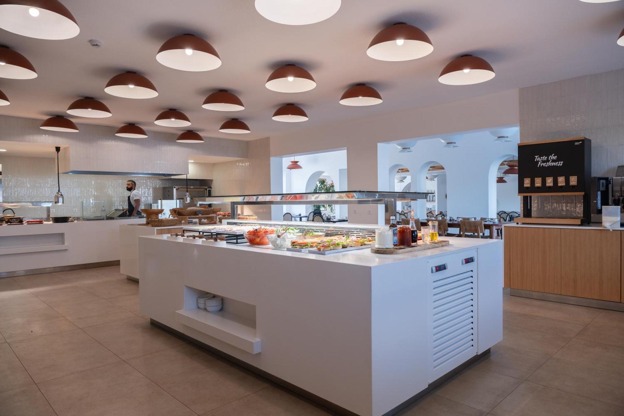 Orion Hotel فاليراكي المظهر الخارجي الصورة