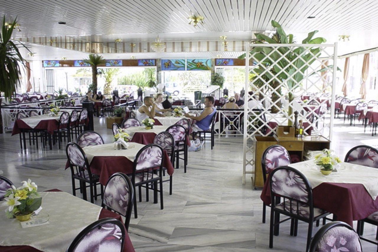 Orion Hotel فاليراكي المظهر الخارجي الصورة