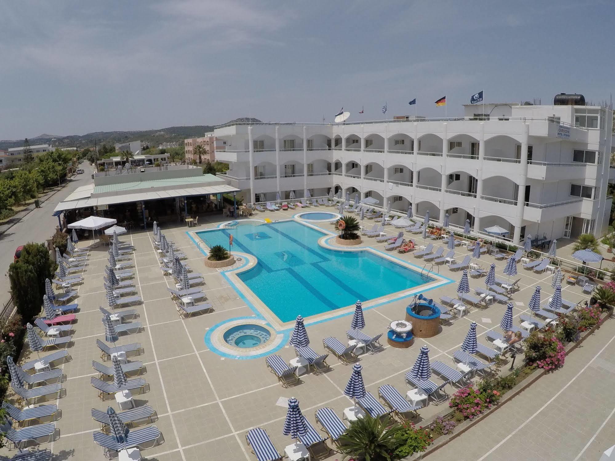 Orion Hotel فاليراكي المظهر الخارجي الصورة